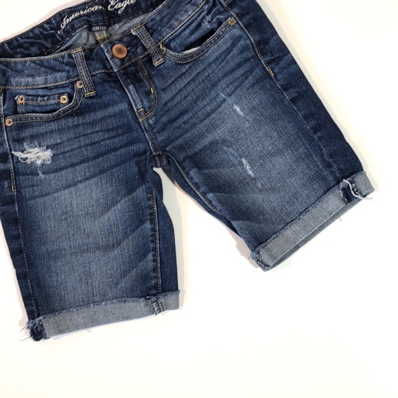 American Eagle Low Rise Distressed Jean Shorts - Picture 4 of 8